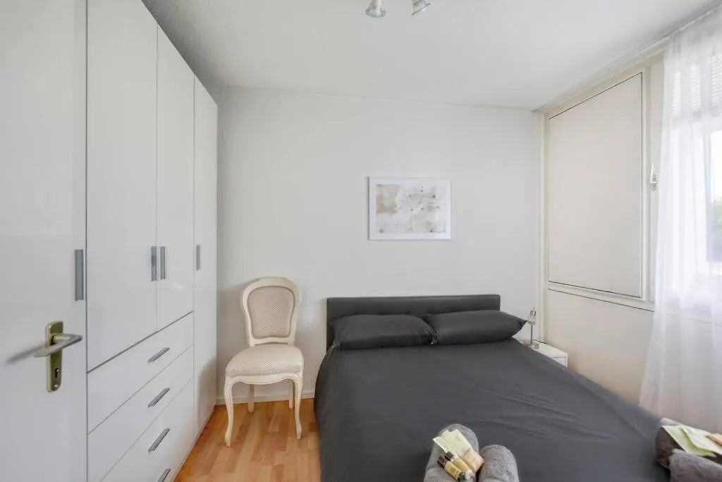 Flughafen/Free Parking- Moderne Und Luxuswohnung Stuttgart Apartment